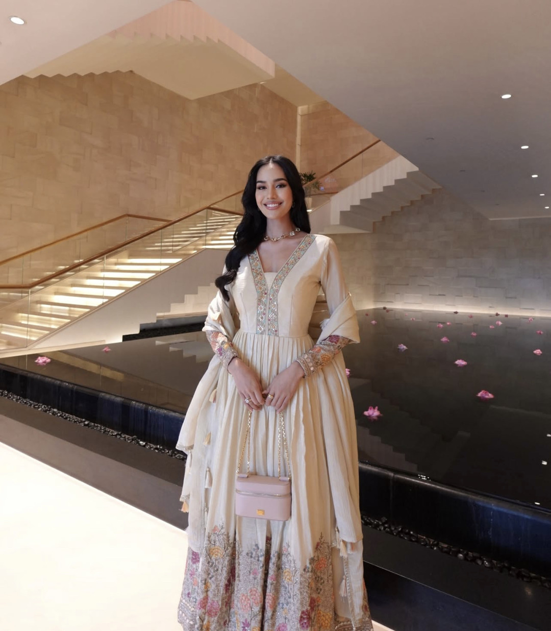 "Мисс мира 2025": все, что известно о победительнице 