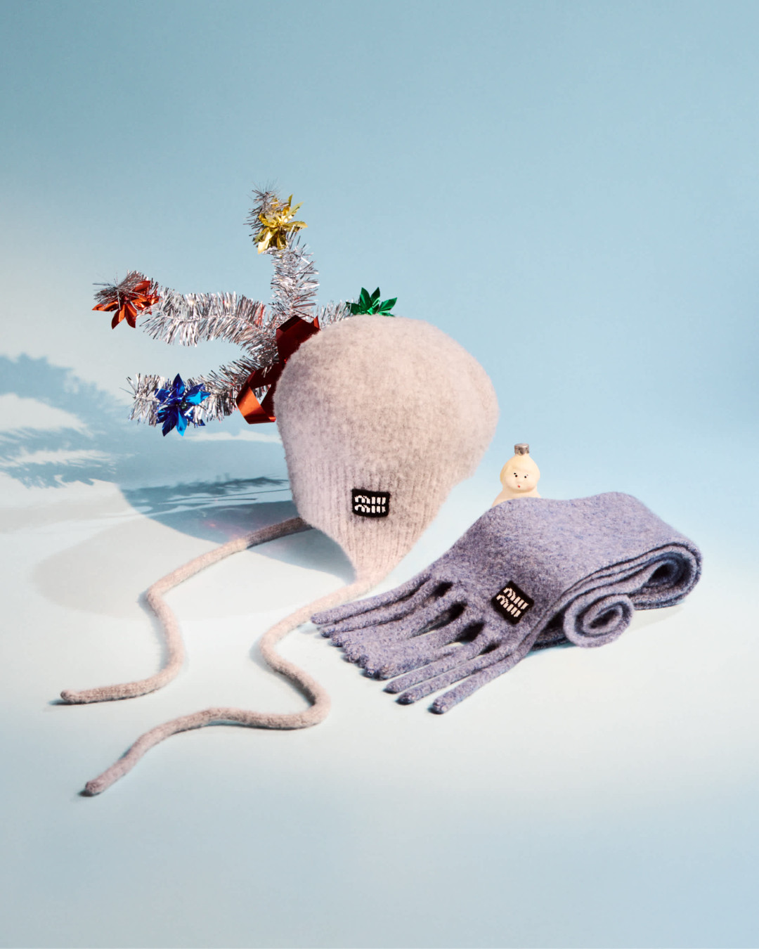 праздничный кампейн Miu Miu 2025 года