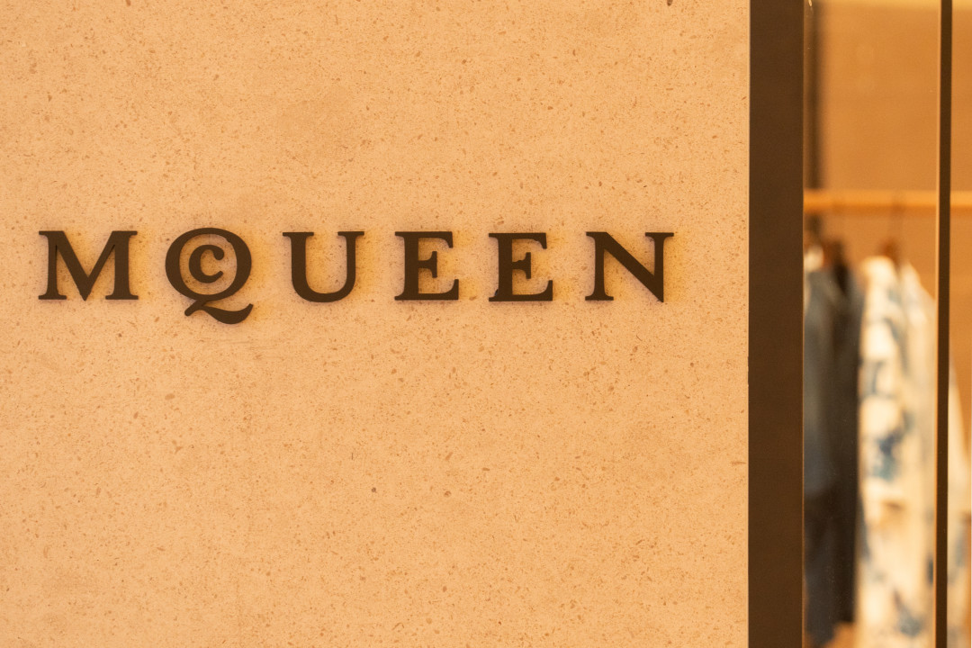 документальный сериал Documenting McQueen