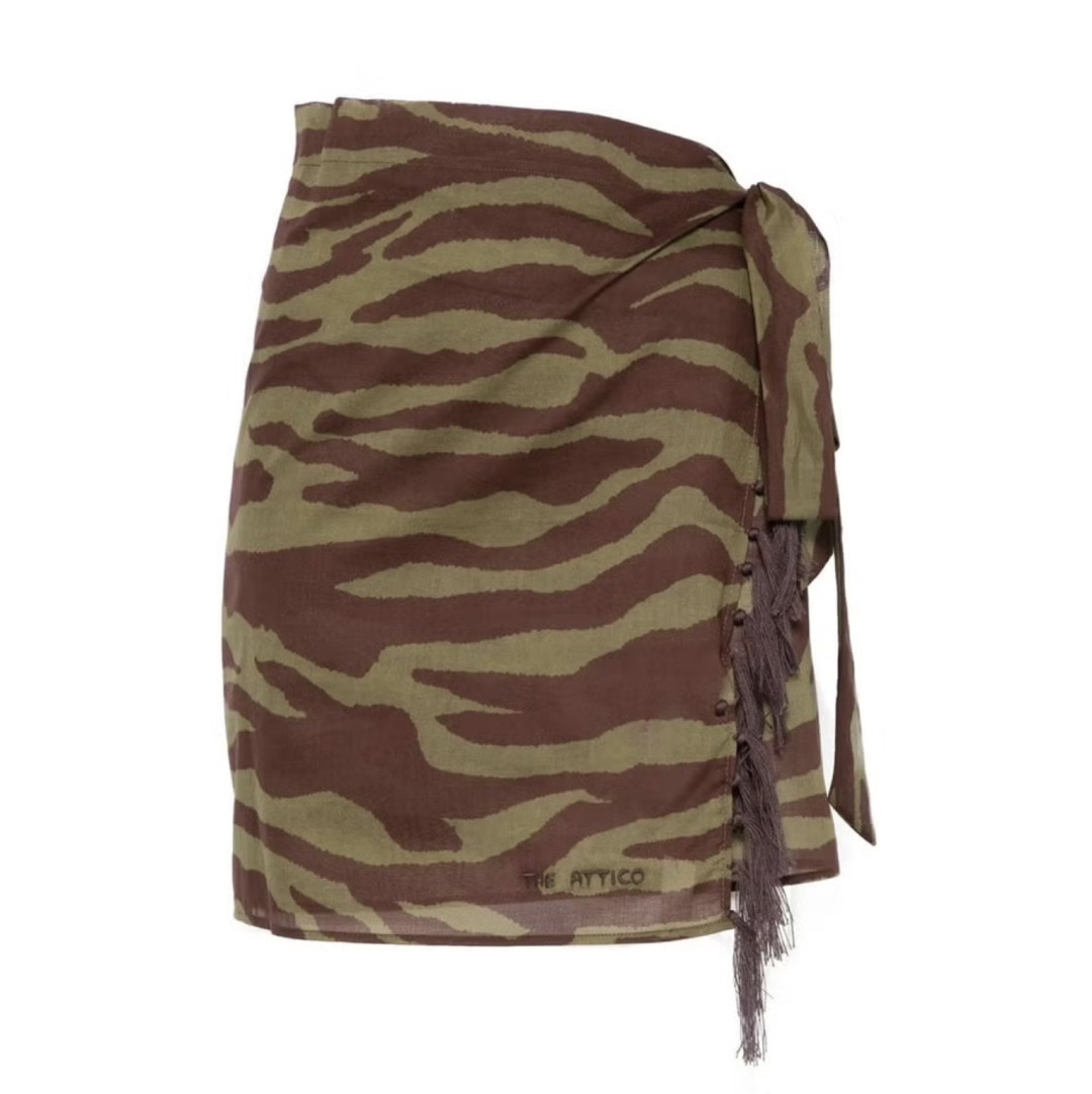 С пляжа на улицы городов: саронг стал главным аксессуаром сезона