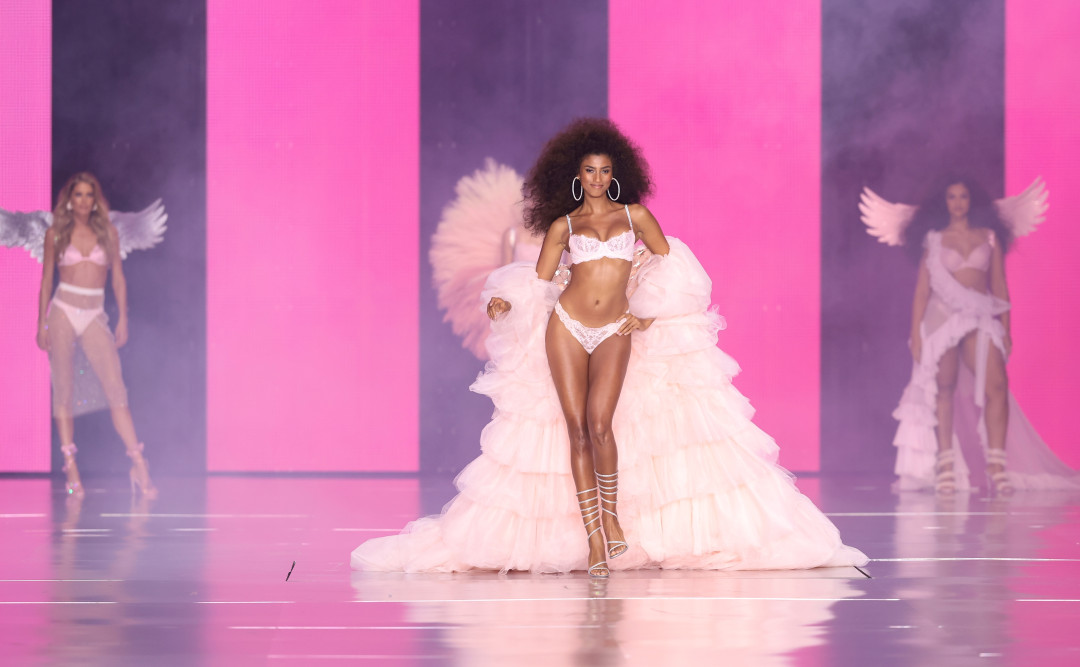 Шоу Victoria's Secret 2025 года