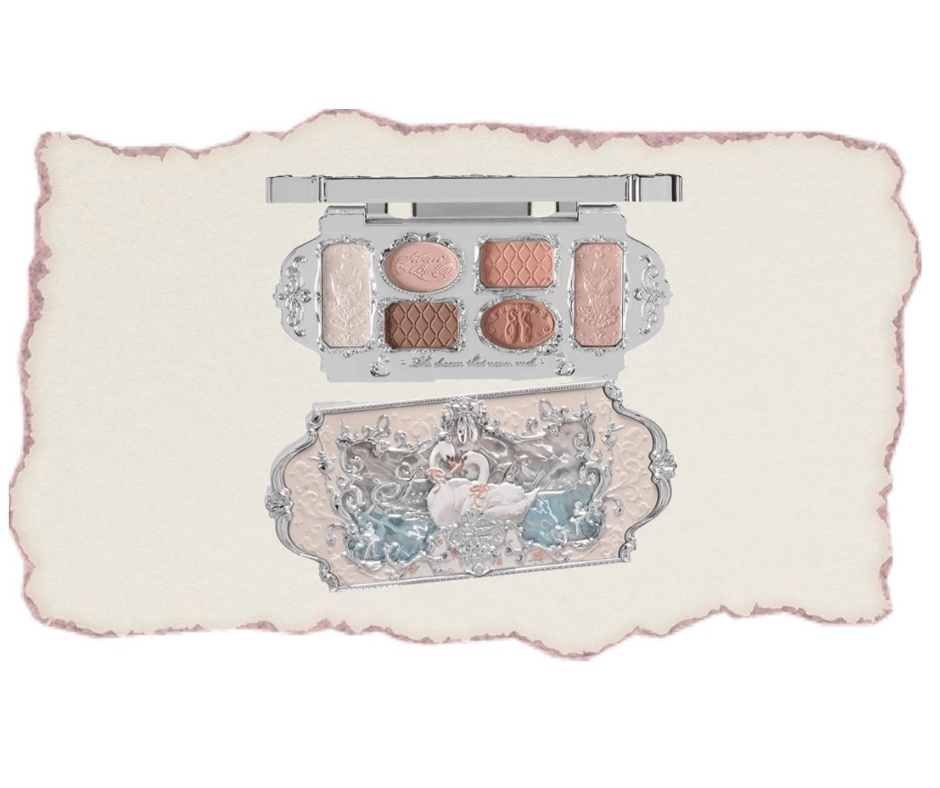 Базовый мейкап-гардероб: что обязательно должно быть в вашей косметичке, по мнению казахстанских визажистов?