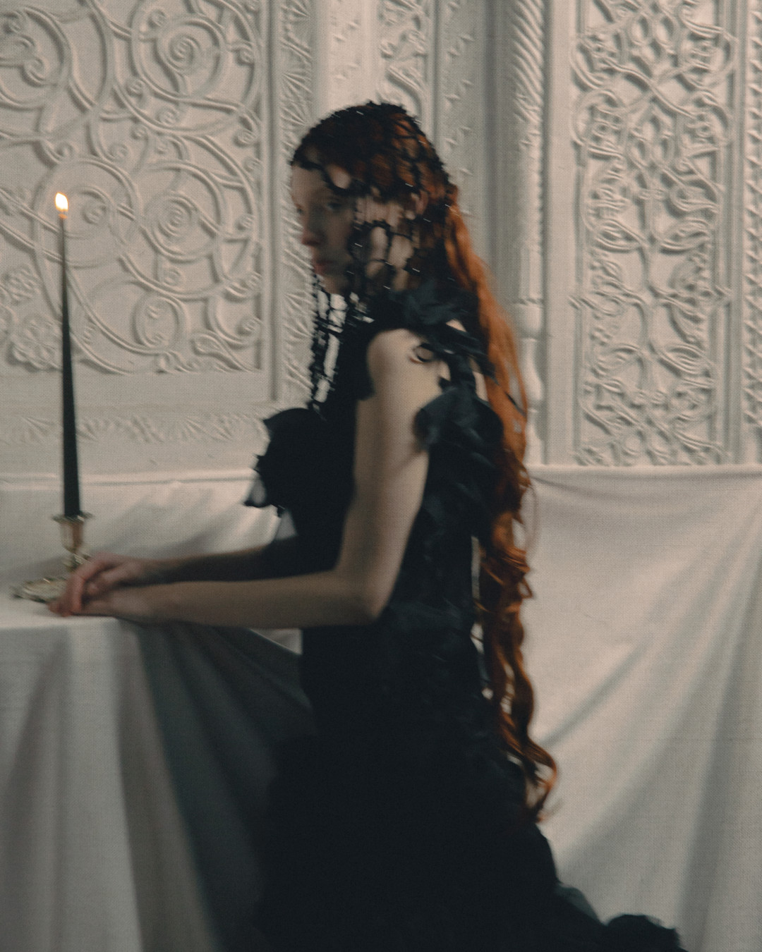 Золой и светом