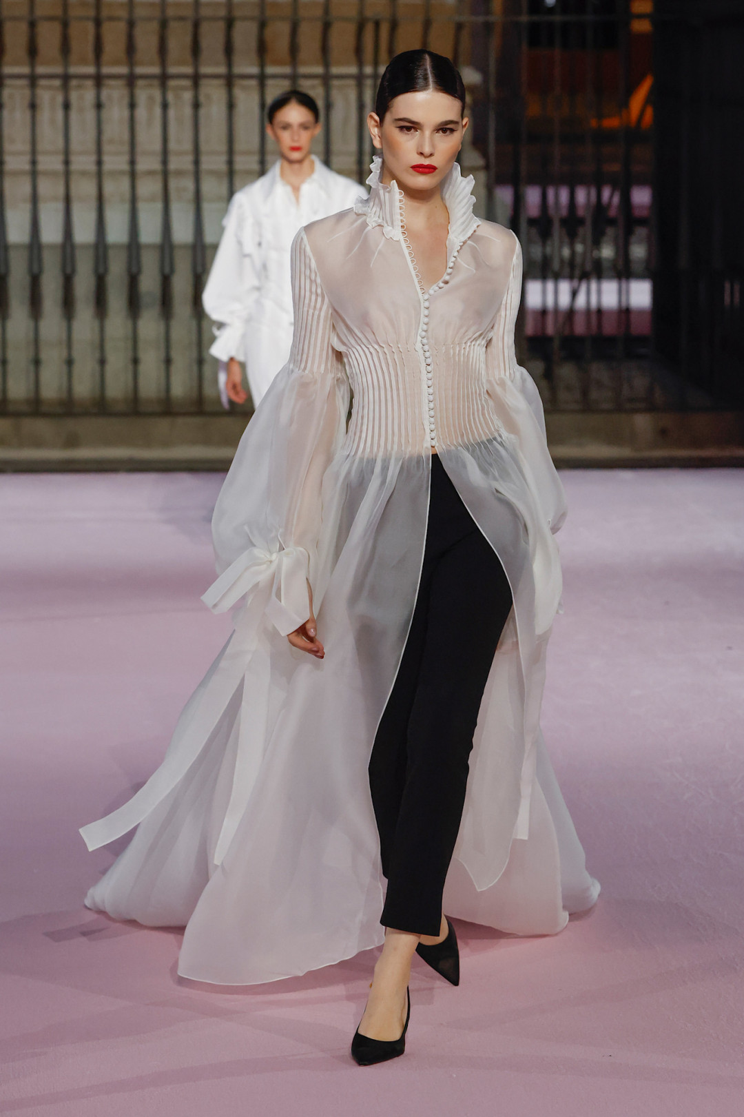 Весенне-летний показ Carolina Herrera 2026