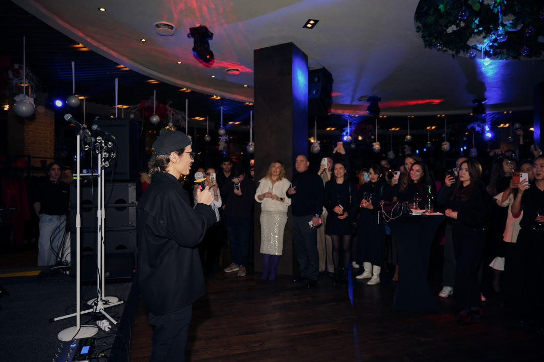 Fashion-балет и искусство в движении: иммерсивный арт-вечер Ахата Сабидуллы  