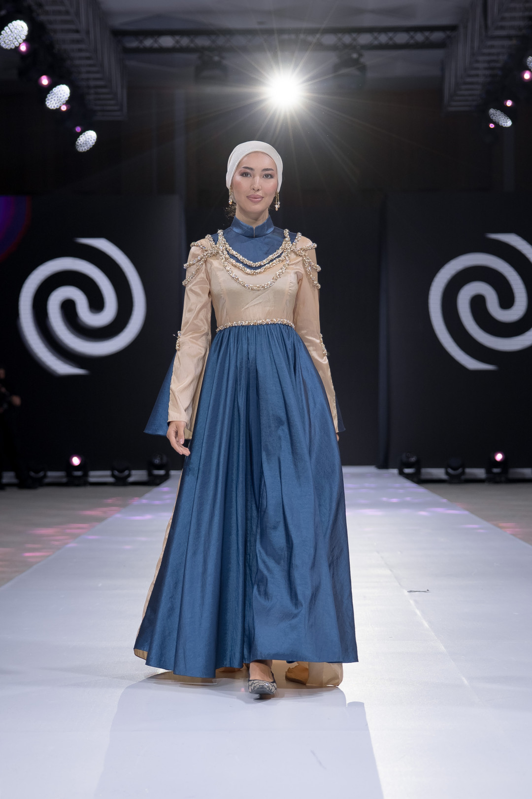 EURASIAN FASHION WEEK