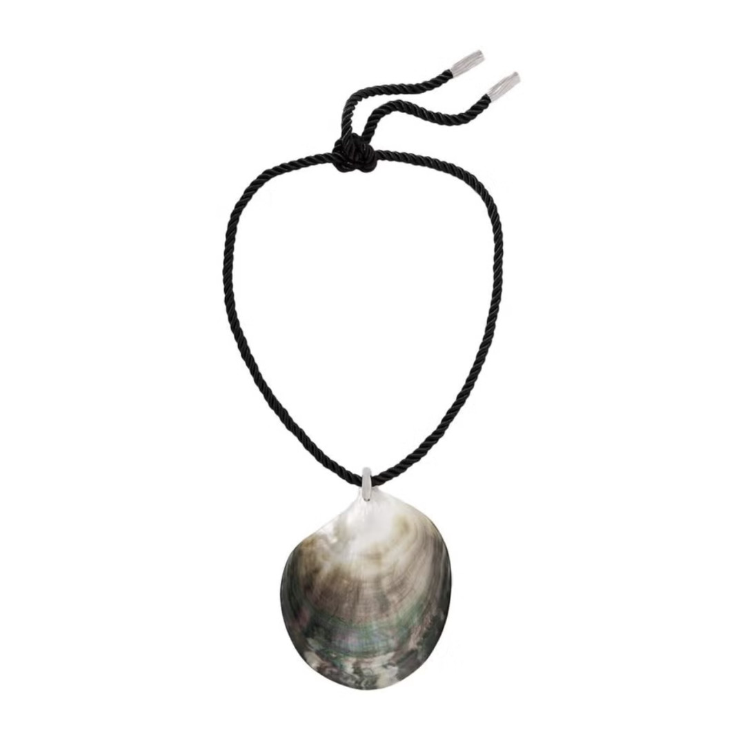 Күз маусымында сәнді әрі әсерлі көріну үшін етік пен бәтеңкені немен үйлестірген дұрыс?