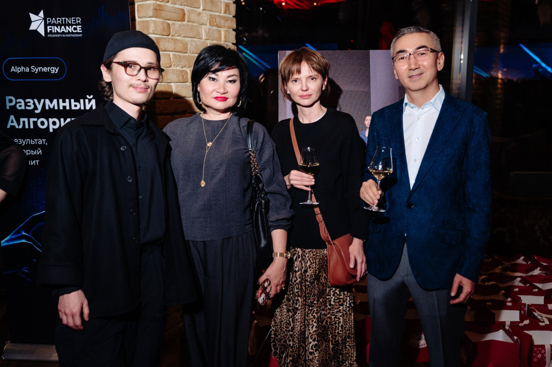 Fashion-балет и искусство в движении: иммерсивный арт-вечер Ахата Сабидуллы