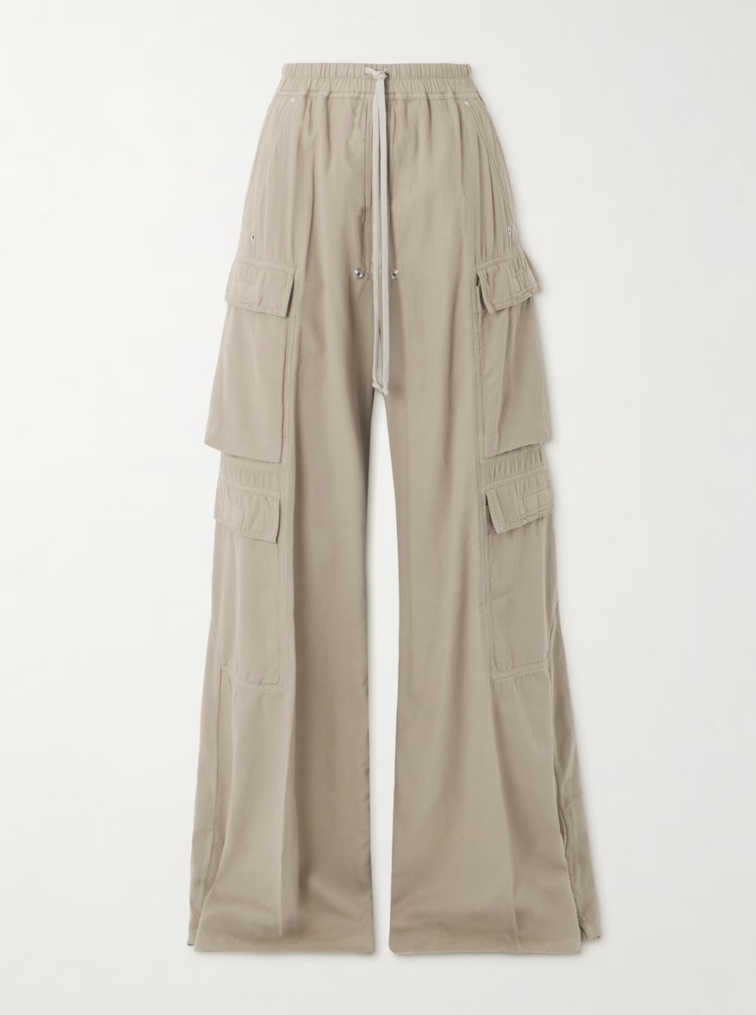 Где найти брюки-карго как у Кьяры Ферраньи?