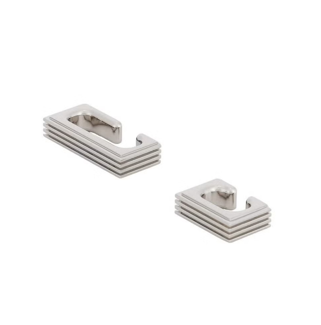 Как комбинировать платья с кроссовками