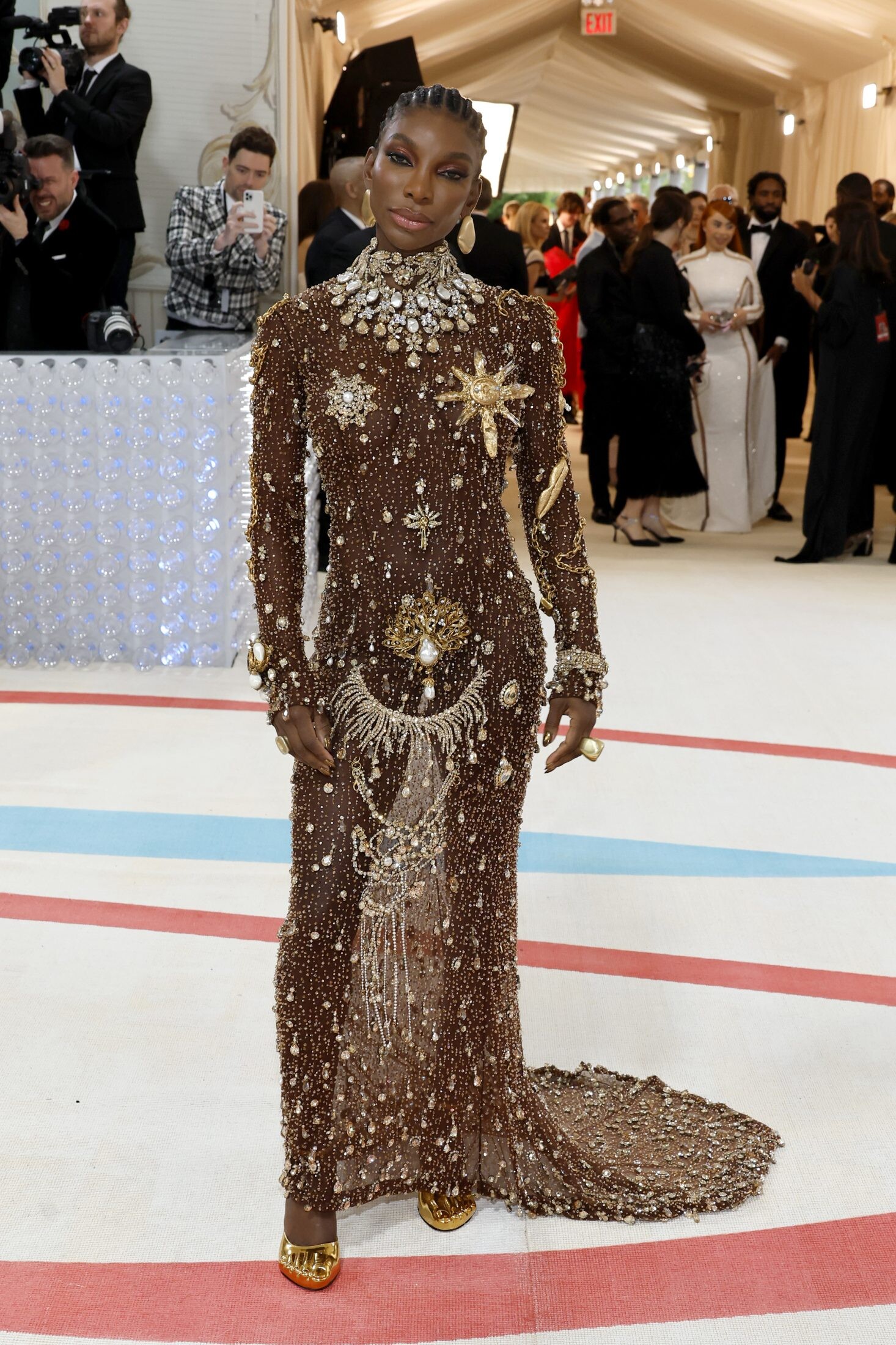 Самые дорогие украшения, которые знаменитости носили на Met Gala
