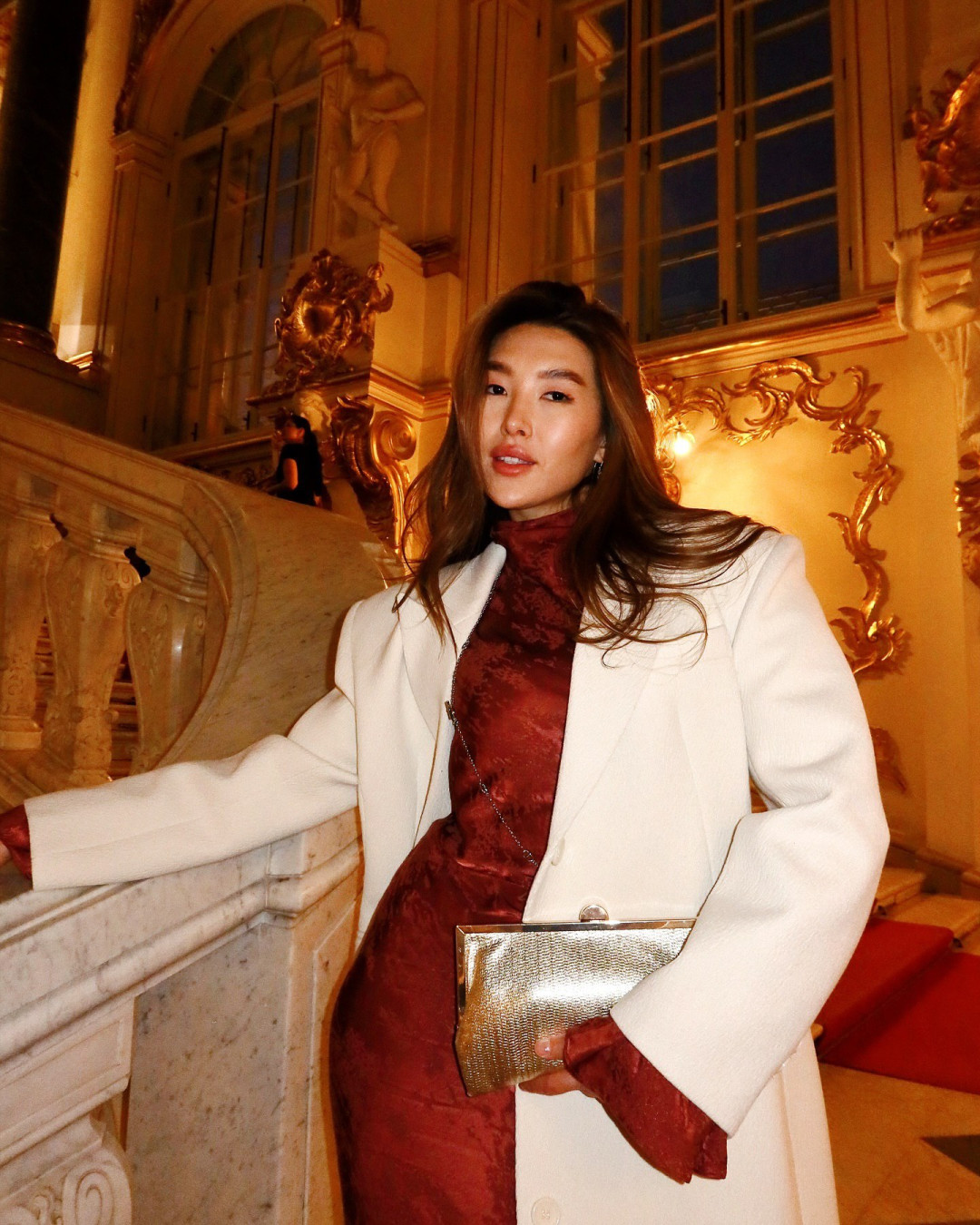 «Жұлдыздар танымалдыққа дейін және қазір…» Bota Mia жас кезіндегі ескі фотосуретін көрсетті 