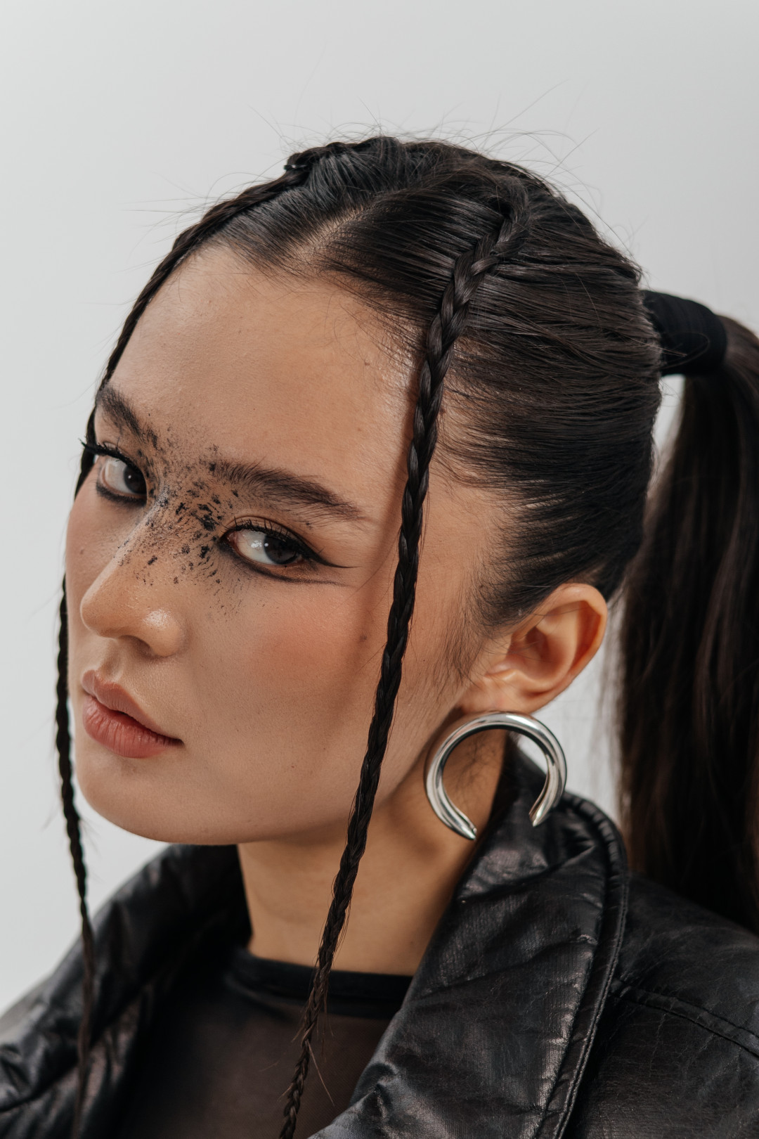 Голая правда: начистоту с Жазирой Еркін