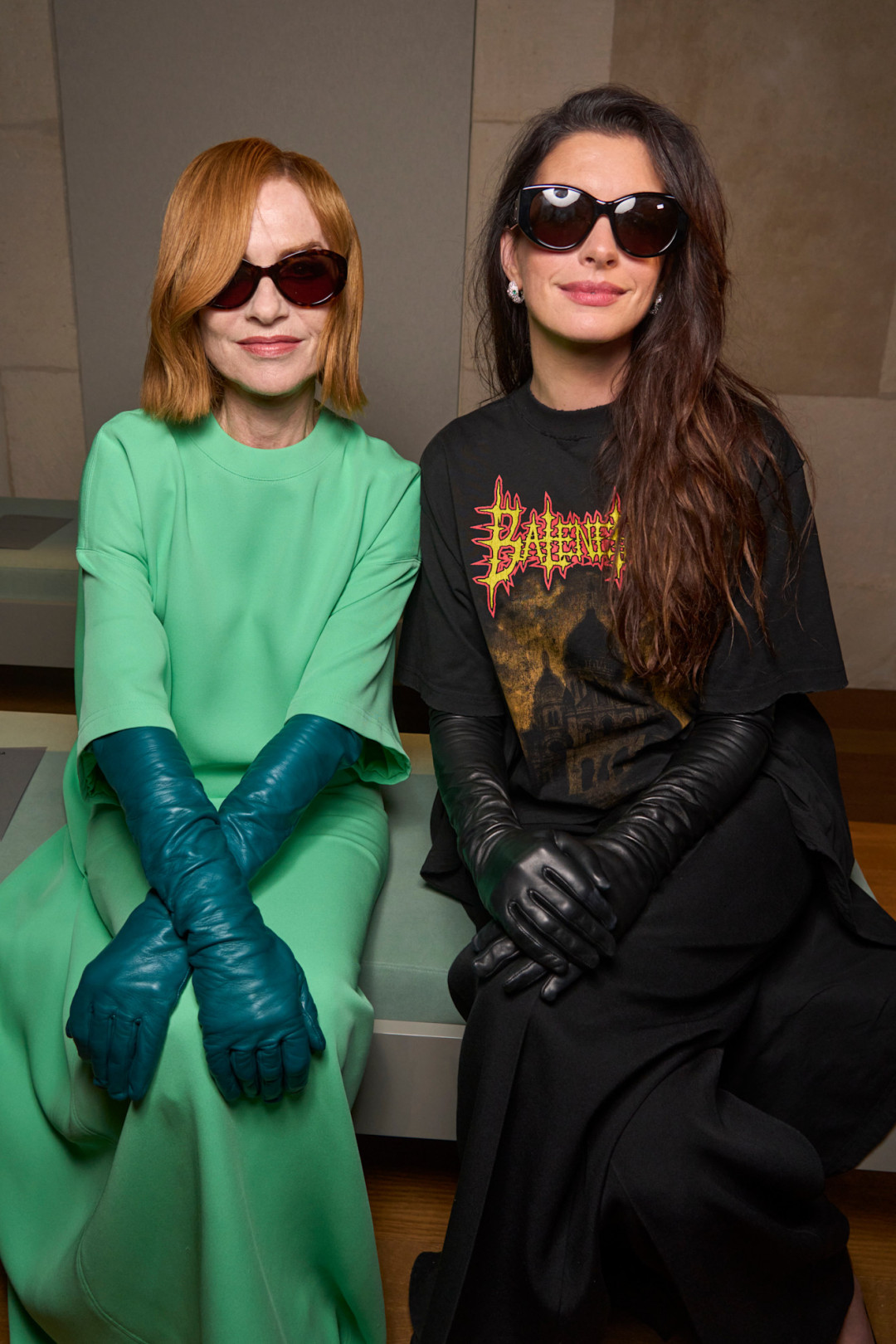 Где найти дерзкую футболку как у Энн Хэтэуэй?