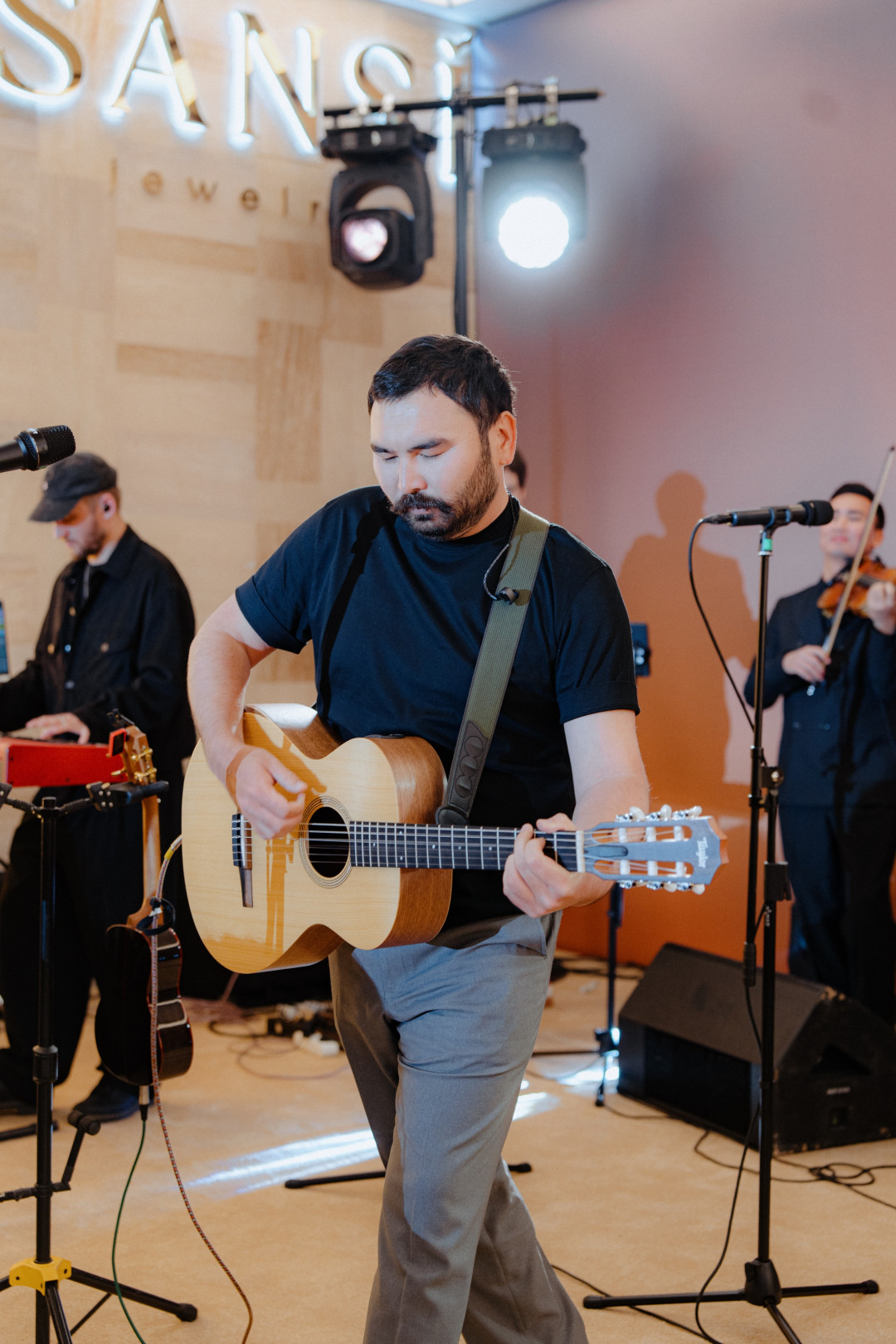 открытие обновленного бутика Bvlgari