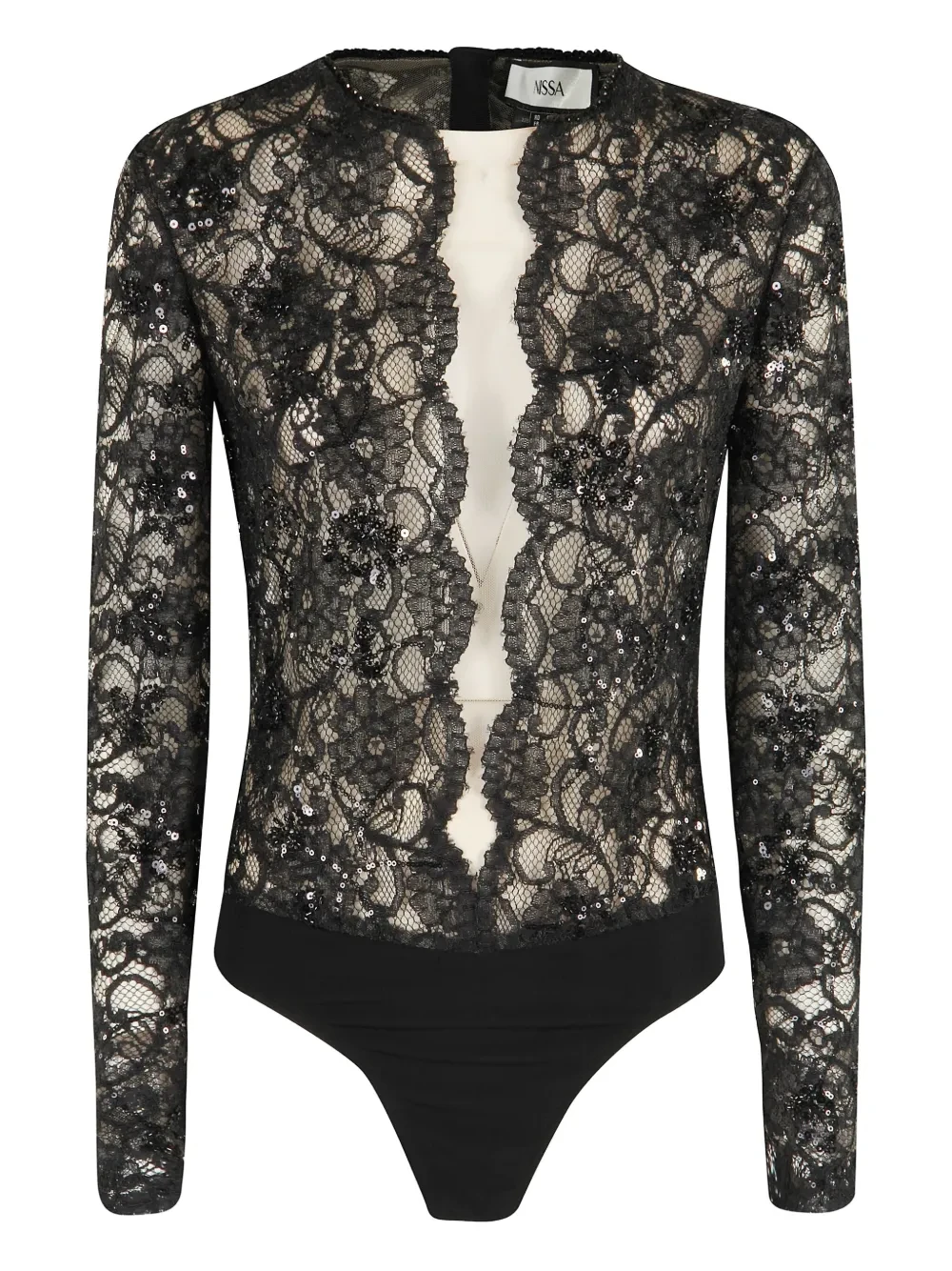 Где найти кружевное боди как у Лисы из BLACKPINK?