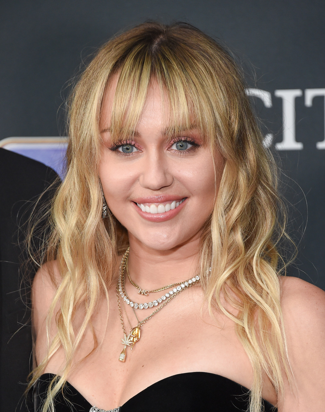 Атақтылардың жанжалға толы жастық шағы: өз беделдерін былғап алған кімдер?