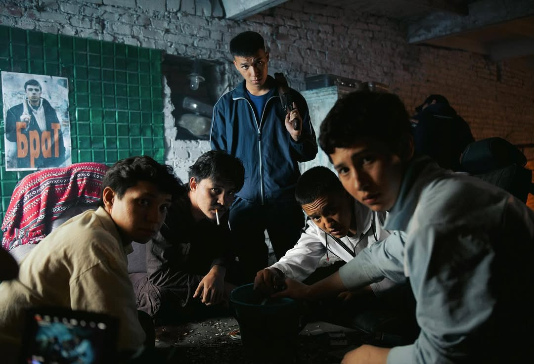 «Қош келдің өміріме»: Атышулы «Черный двор» сериалының актері алғаш рет әке атанды!