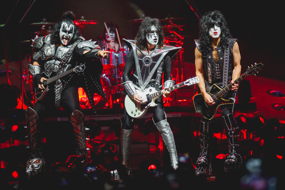 Умер легендарный гитарист Kiss Эйс Фрейли