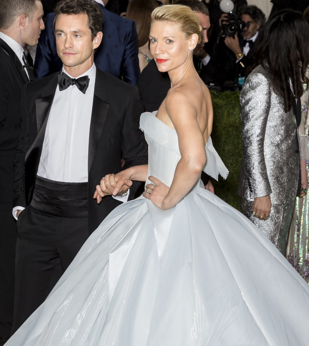 Вспоминаем самые эффектные и культовые наряды звезд на Met Gala 