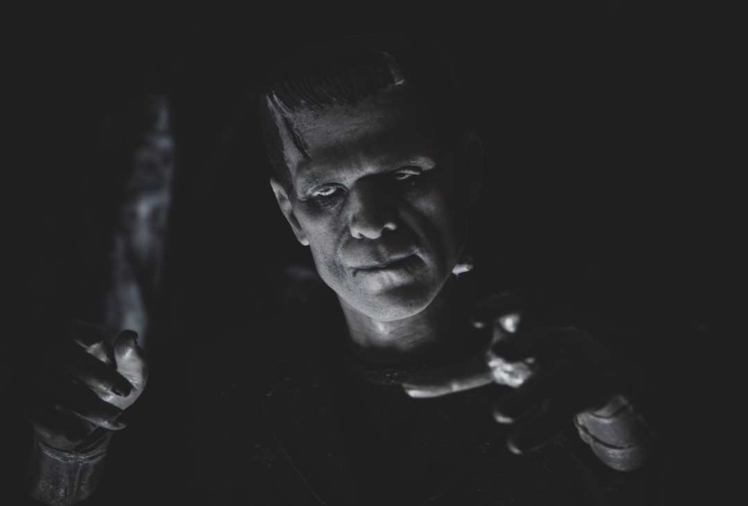 тизер Франкенштейна