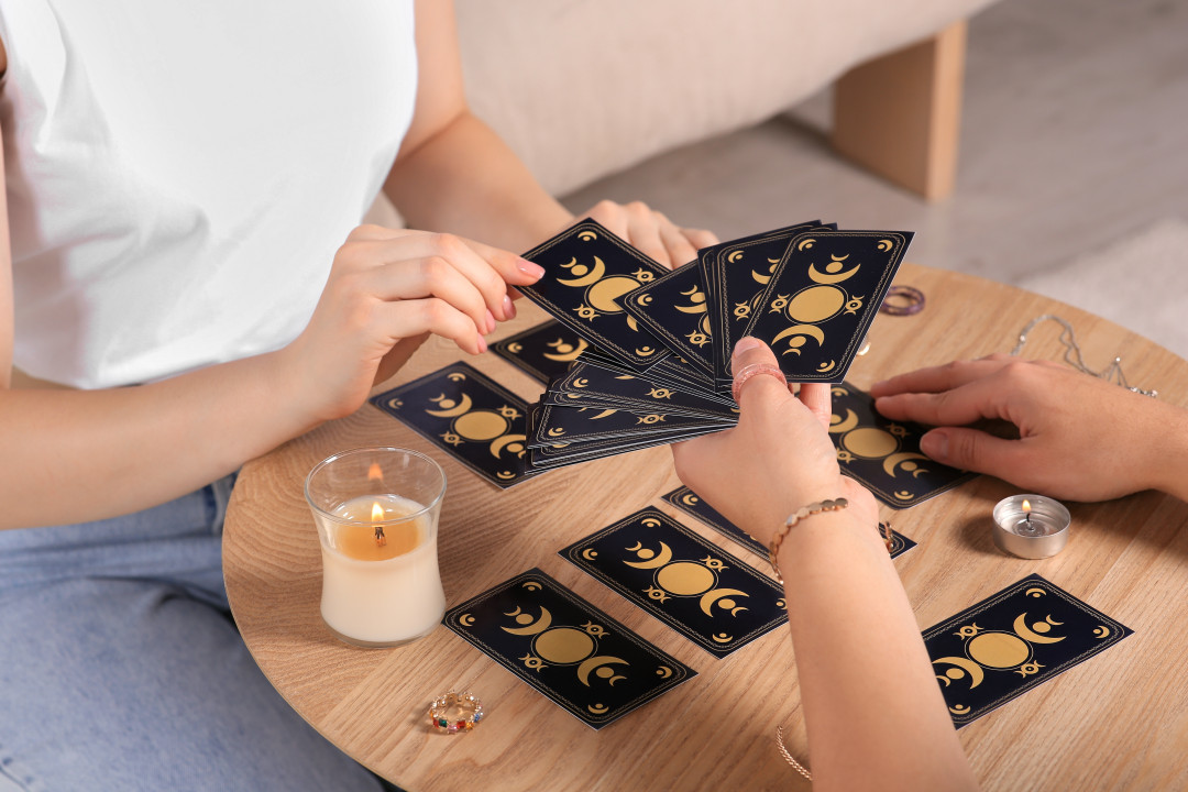 Таро-прогноз Анжела Перл