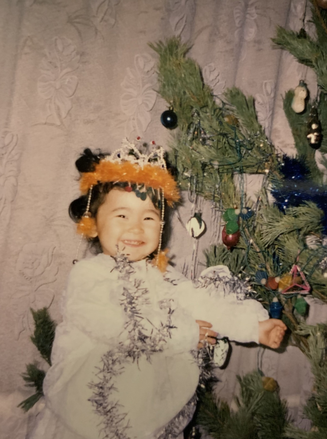 Редакция Harper’s BAZAAR Kazakhstan делится самыми теплыми воспоминаниями о Новом годе из детства 