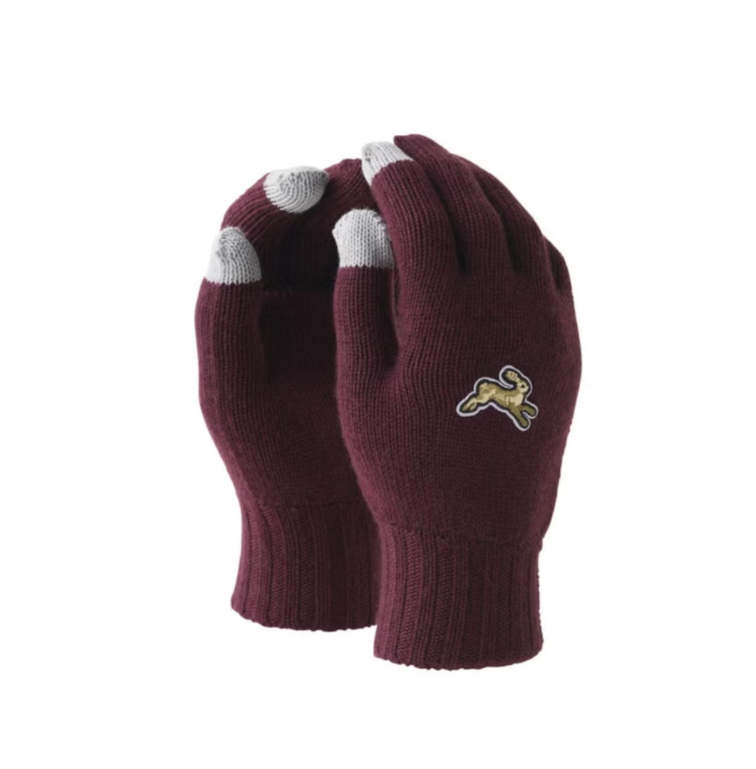 Бас киімдер, шарфтар және қолғаптар: сіздің жайлы образдарыңызға арналған ең үздік қысқы аксессуарлар