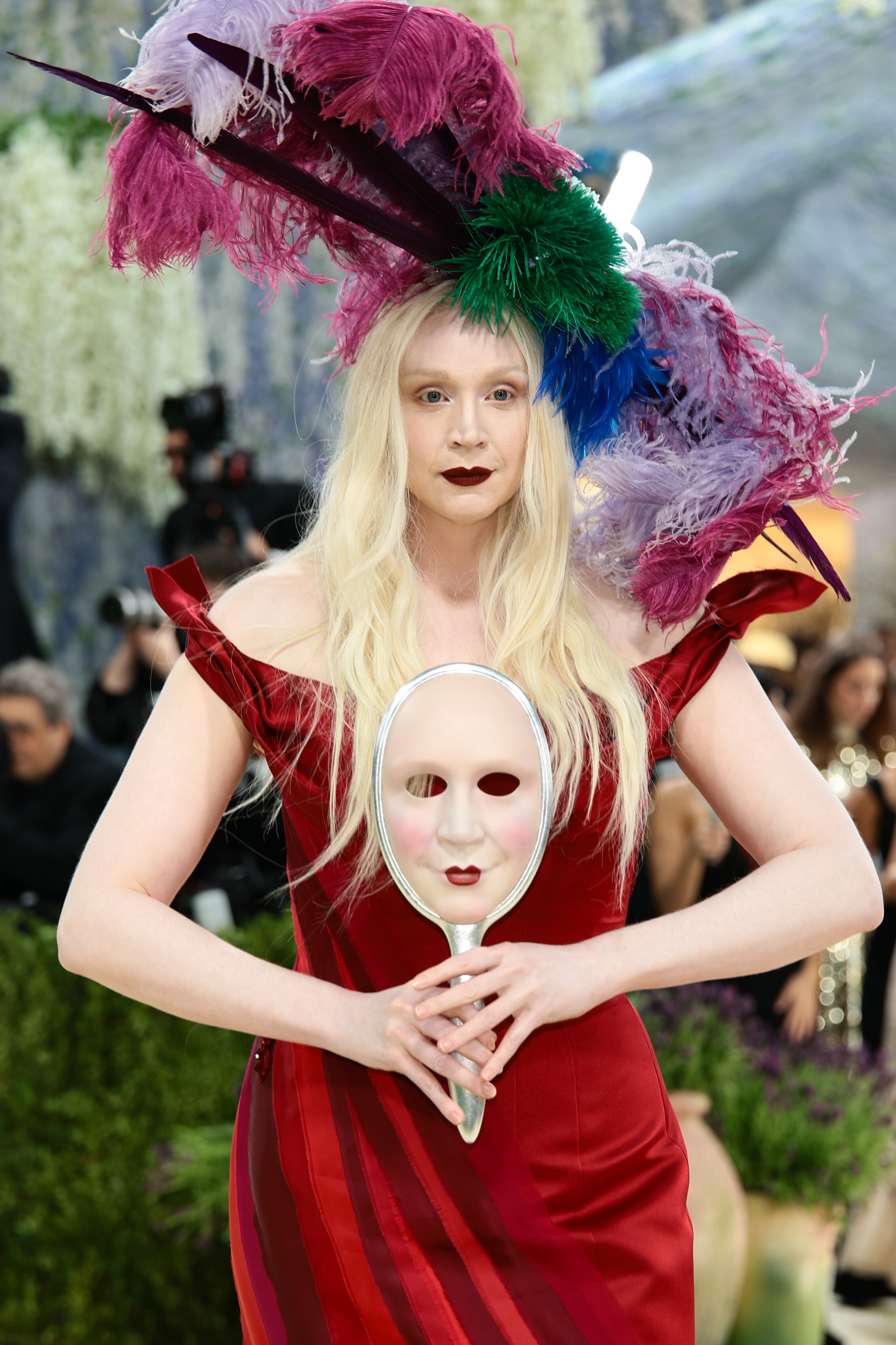 Глаза, как с холста и локоны муз Боттичелли: бьюти-тренды Met Gala 2026