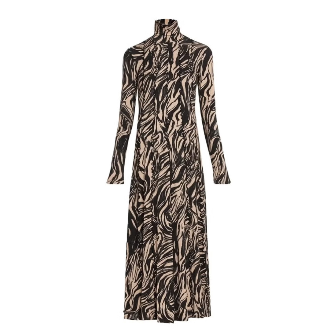 Қыс маусымына арналған ең үздік 18 көйлек