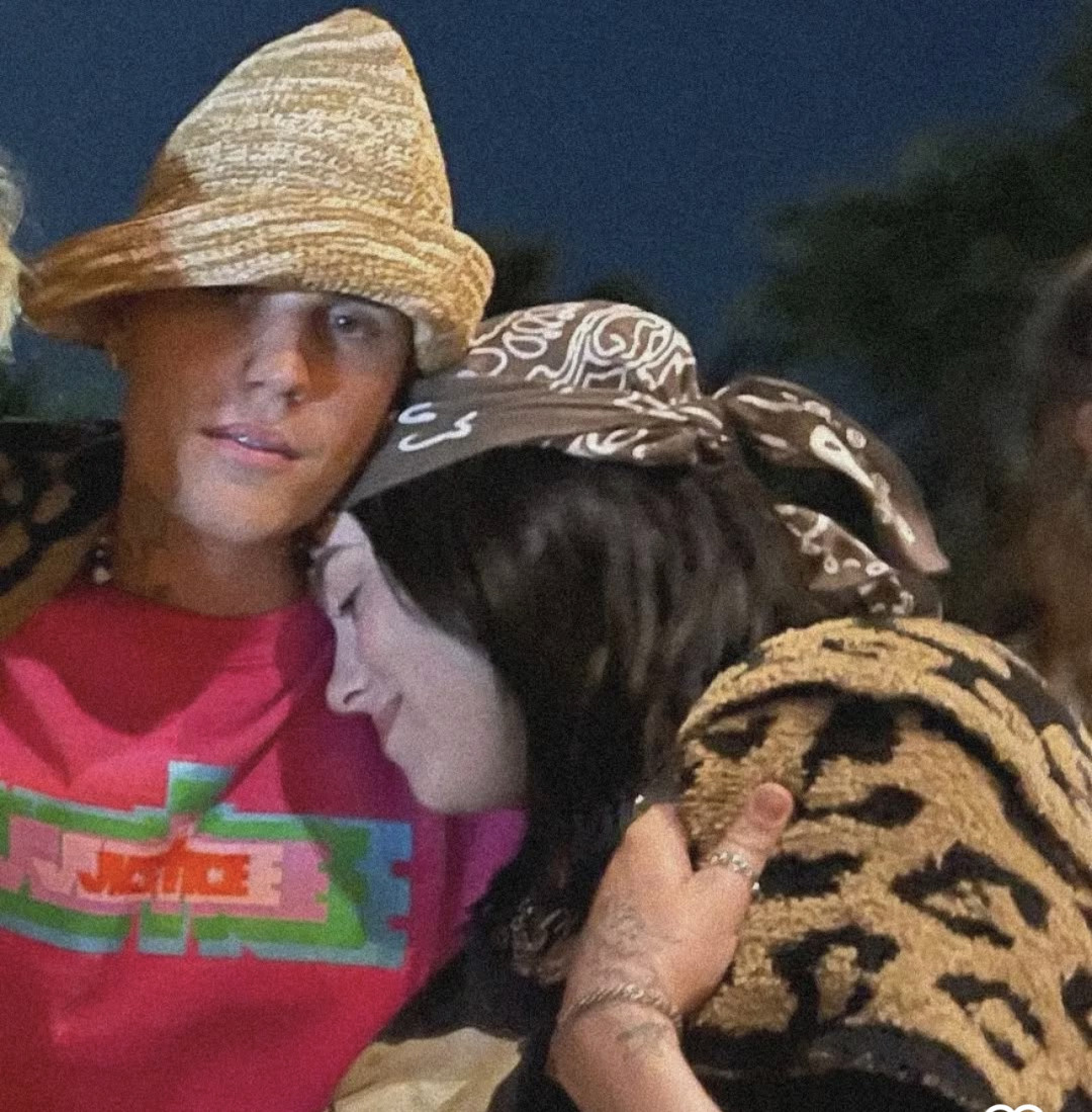 Фанатеют даже звезды: знаменитости, которые потеряли самообладание при встрече с кумирами