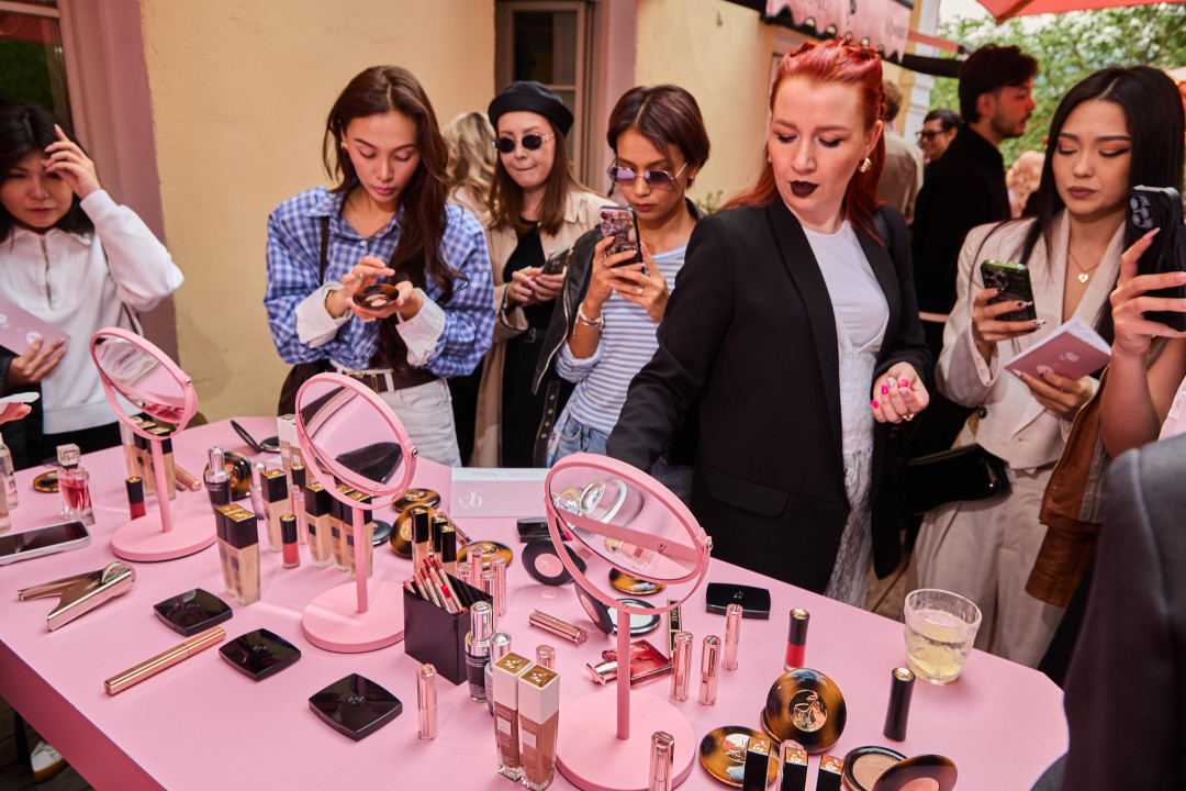 Lancôme отмечают свой 90-летний юбилей коллаборацией с рестораном «Афиша»