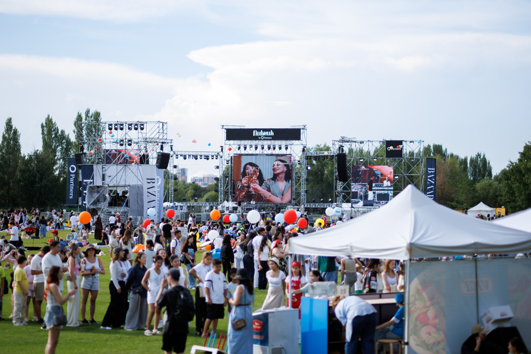 Столичные танцы под дождем: как прошел Пикник by Partners в Астане? Его посетили 6500 человек!