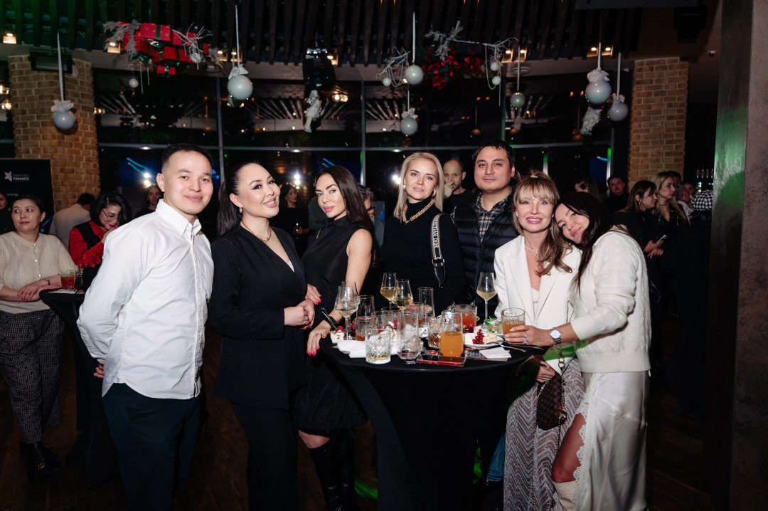 Fashion-балет и искусство в движении: иммерсивный арт-вечер Ахата Сабидуллы