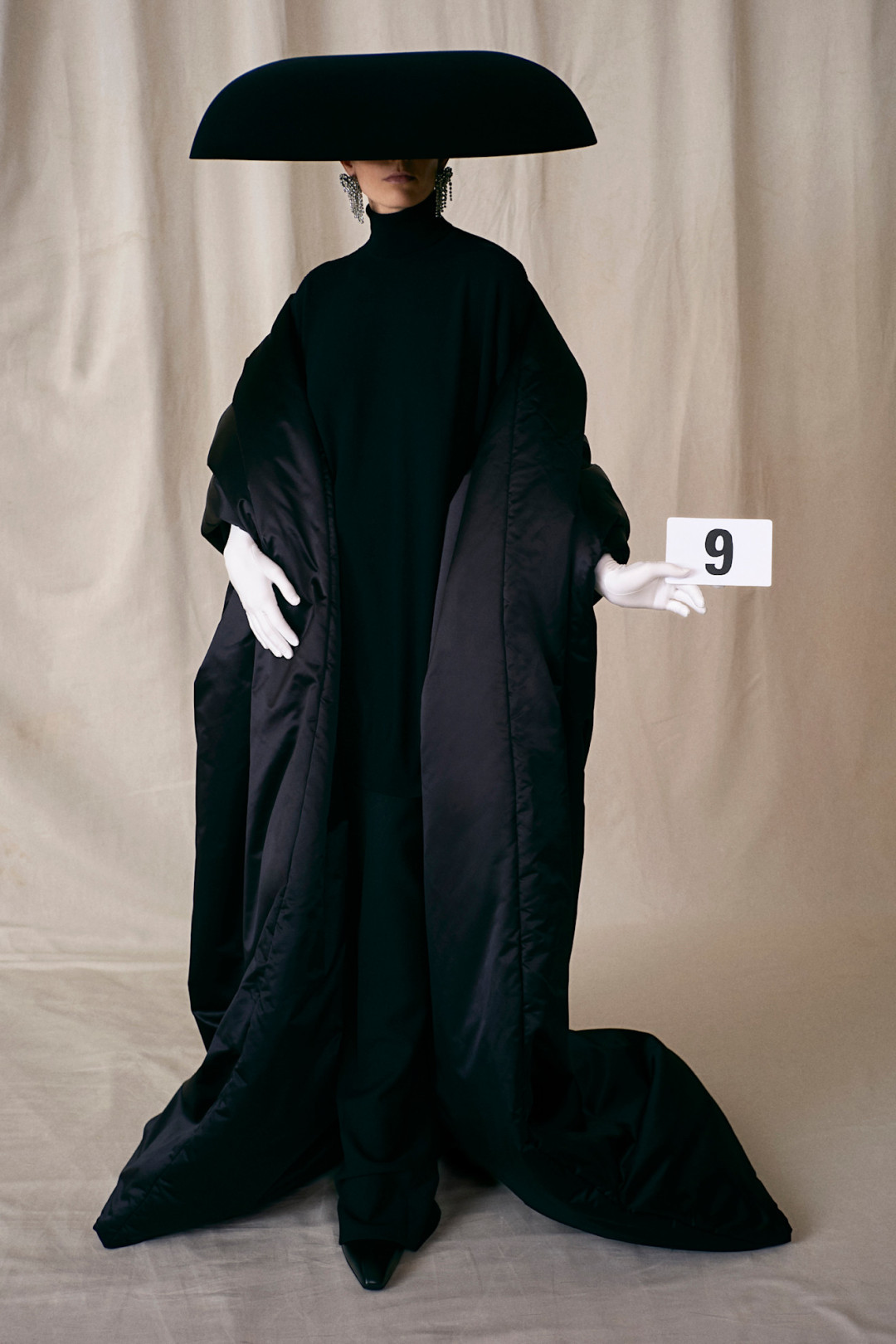 История успеха Демны Гвасалии