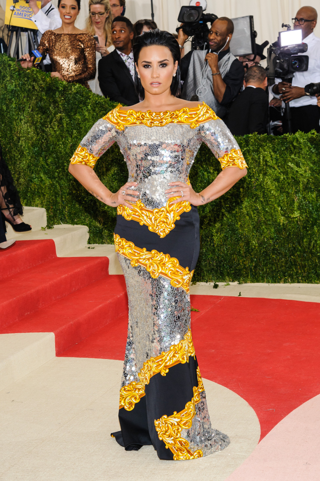 Худшие наряды звезд, которые они надевали на Met Gala в разные годы