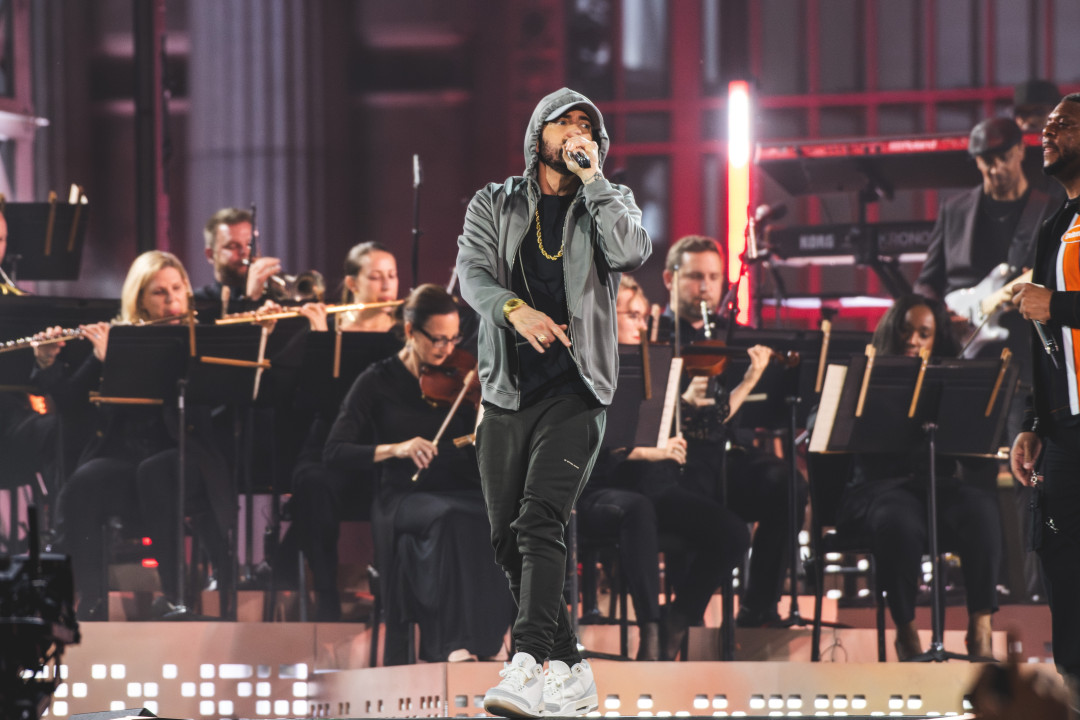 Эминем подал в суд на Meta