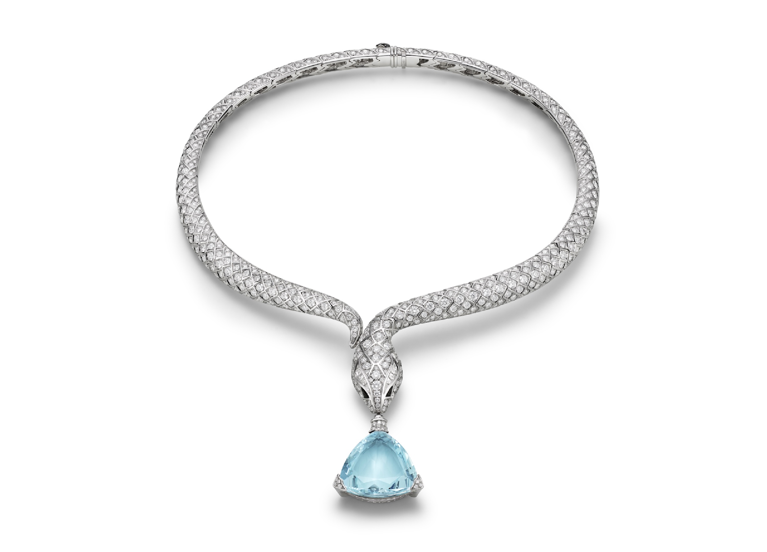 Инсталляция Bvlgari auruBOROS стирает грани между высоким ювелирным искусством и архитектурой 