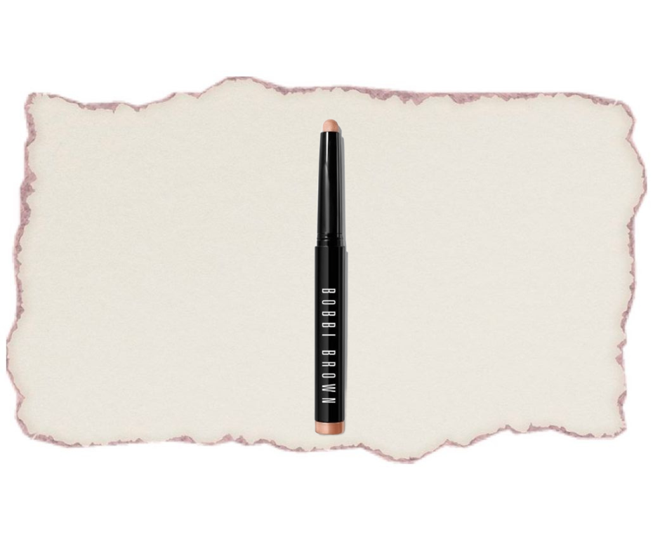 Базовый мейкап-гардероб: что обязательно должно быть в вашей косметичке, по мнению казахстанских визажистов?