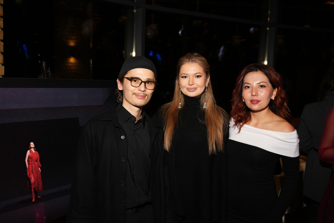 Fashion-балет и искусство в движении: иммерсивный арт-вечер Ахата Сабидуллы  