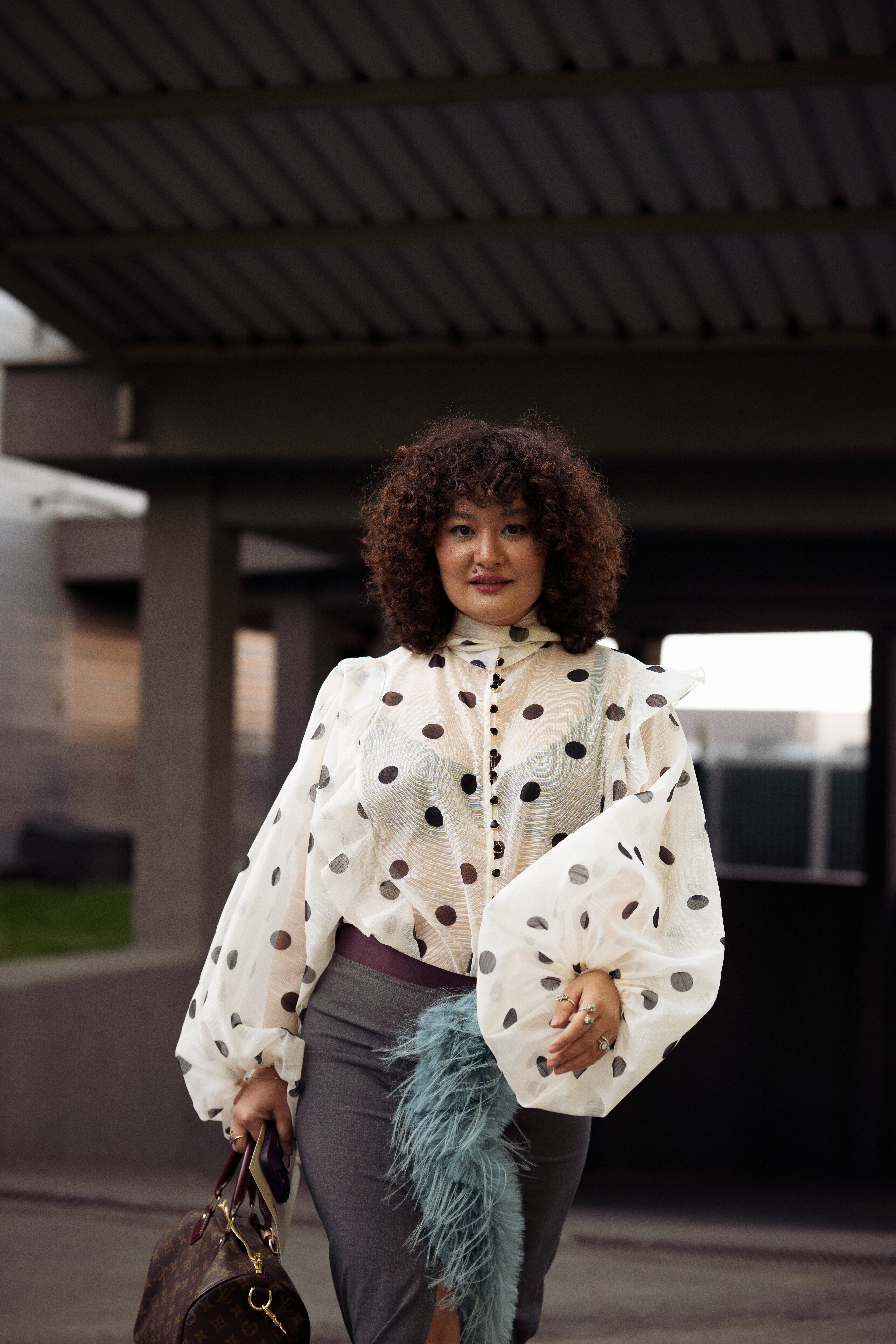По-весеннему яркая стритстайл-хроника второго дня Visa Fashion Week Almaty
