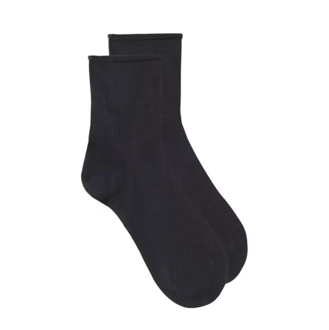 Шоколадно-коричневый цвет 