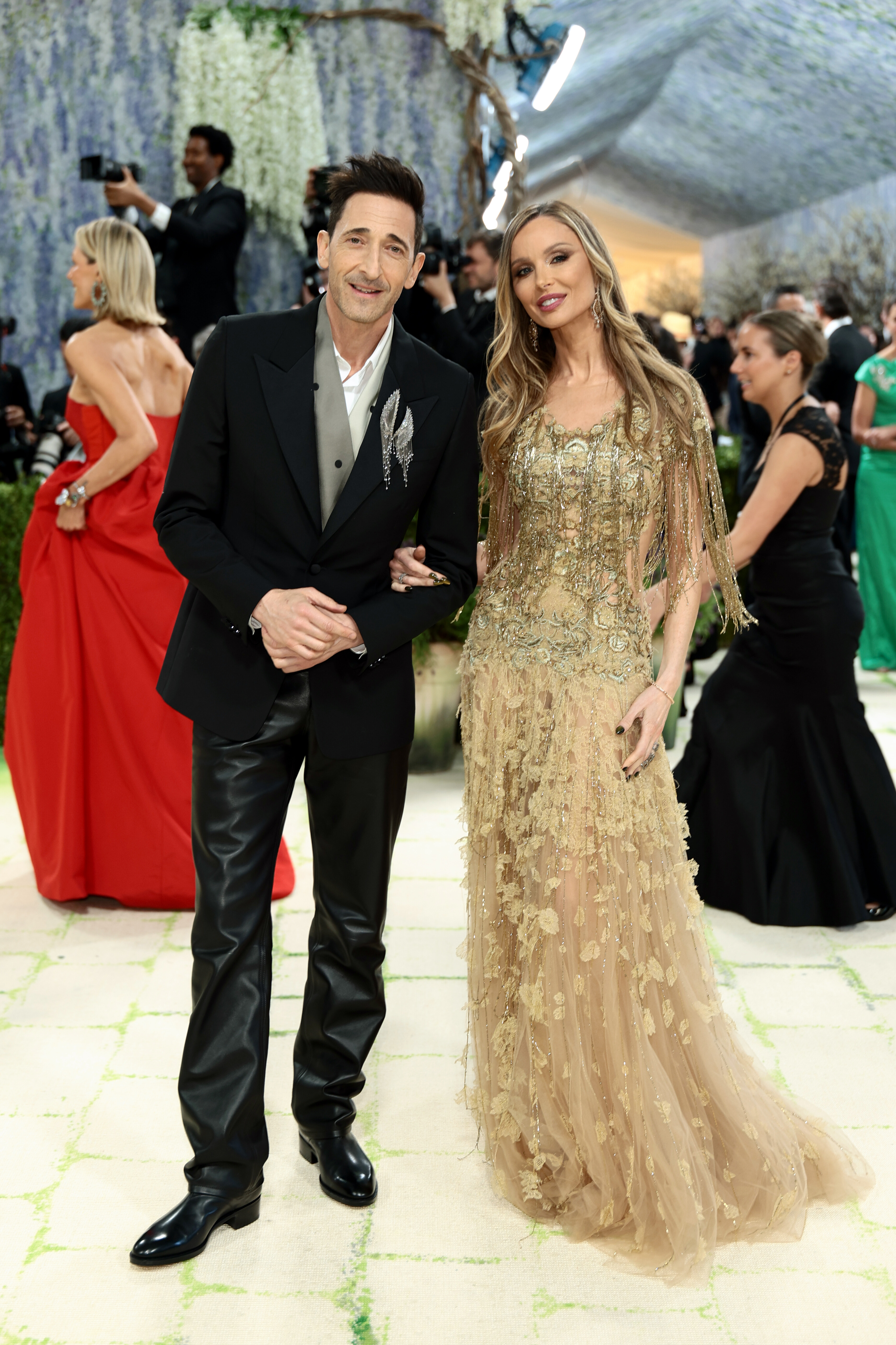 Самые красивые пары Met Gala 2026 добавили ивенту романтичности и стиля