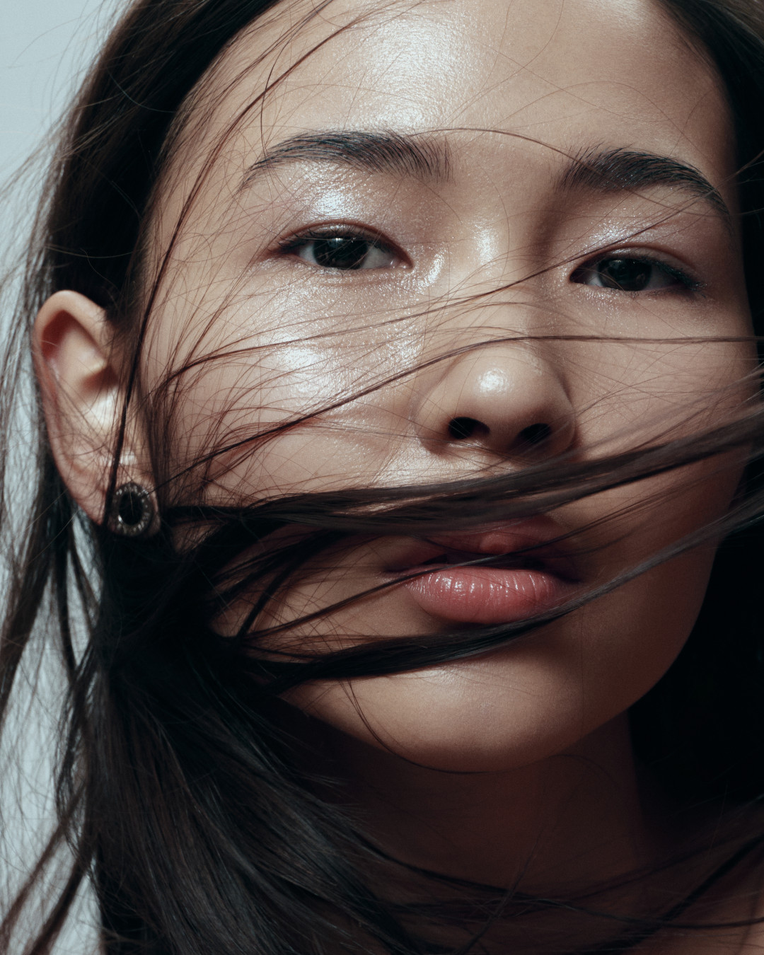 Что мы любим: лучшие бьюти-средства года