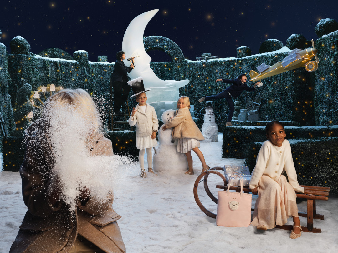 Enchanted world: Dior представили праздничный кампейн 