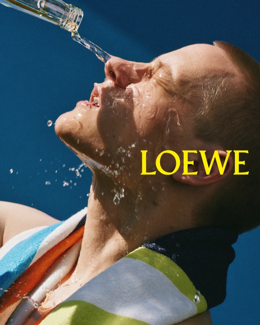 тизер весенне-летнего показа LOEWE 2026