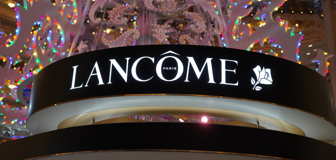 Lancôme возвращают нас в 2000-е