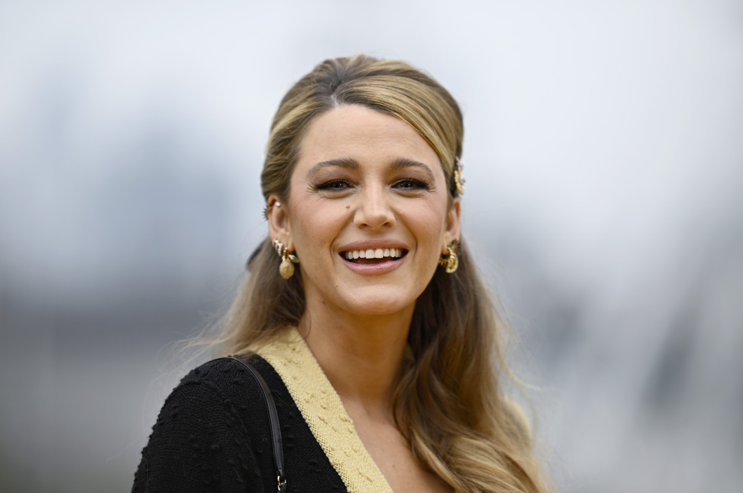 Команда Блейк Лайвли