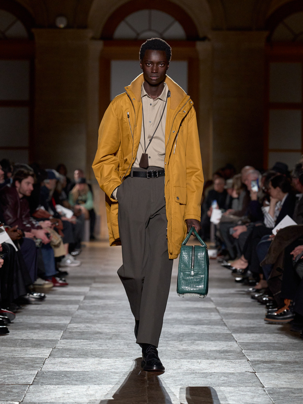 Осенне-зимнее шоу Hermès 2026