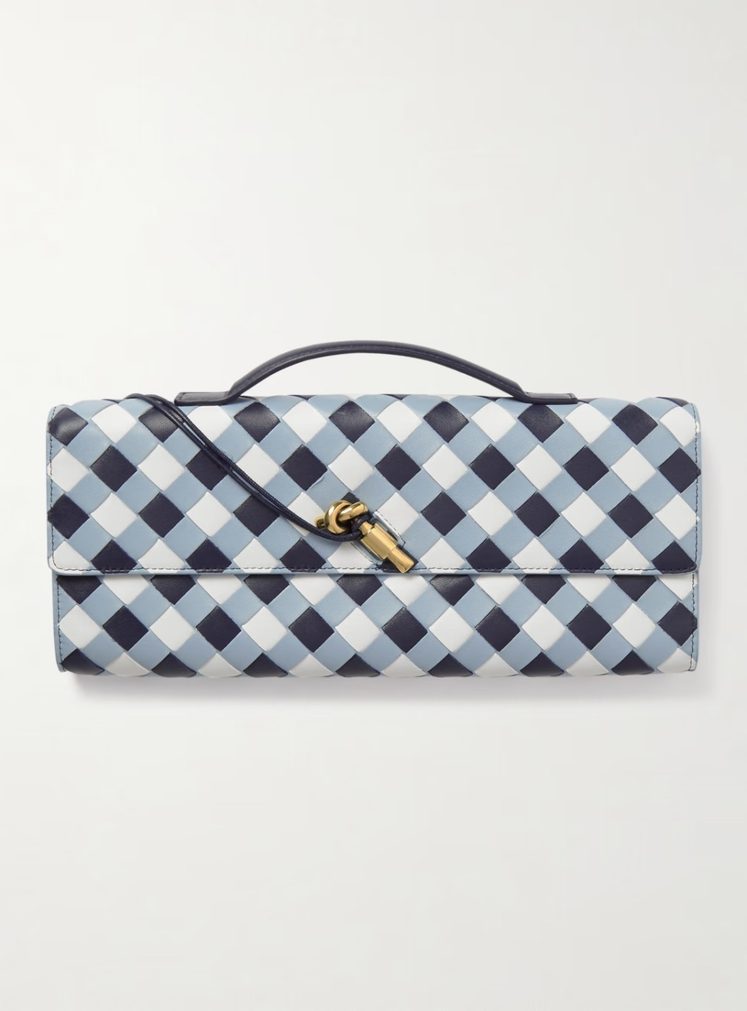 Где найти сумку East-West как у Эммы Робертс?